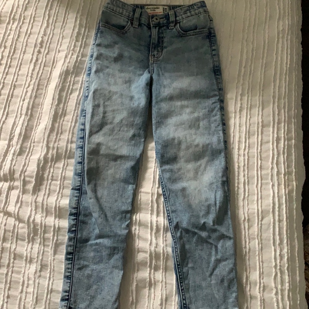 Abercrombie kids mom jeans
